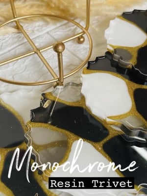 MONOCHROME RESIN TRIVET COASTERS (set of 4)