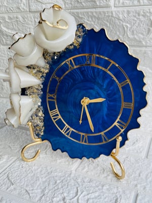 ROYAL BLUE SERENITY: WHITE 3d FLOWERS TABLE CLOCK WITH STAND — gallery