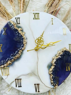 Blue with white geode clock